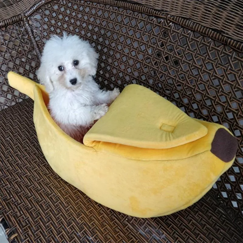 Banana Shaped Dog/Cat Bed
