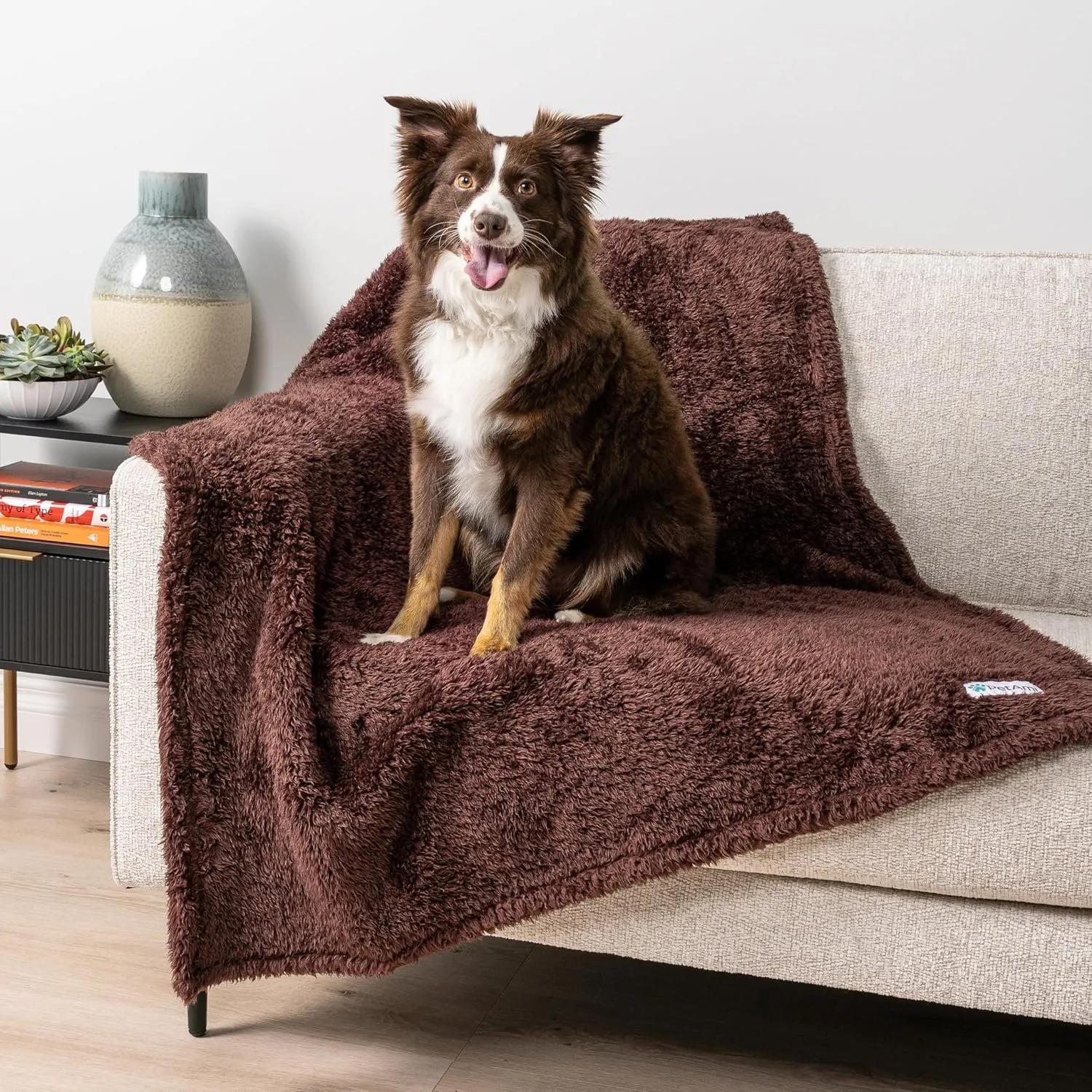 PetAmi Dog Blanket for Small Medium Dogs Brown, Fluffy Soft Puppy Blanket, Sherpa Fleece Cat Blanket for Kitten Doggie, Calming Pet Blanket Throw for Couch Sofa Bed Washable, Medium 29x40