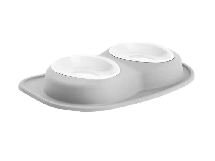 WeatherTech Double Low Pet Feeding System - 64 oz Poly Bowls
